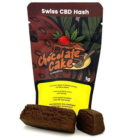 Torta al cioccolato e hashish al CBD